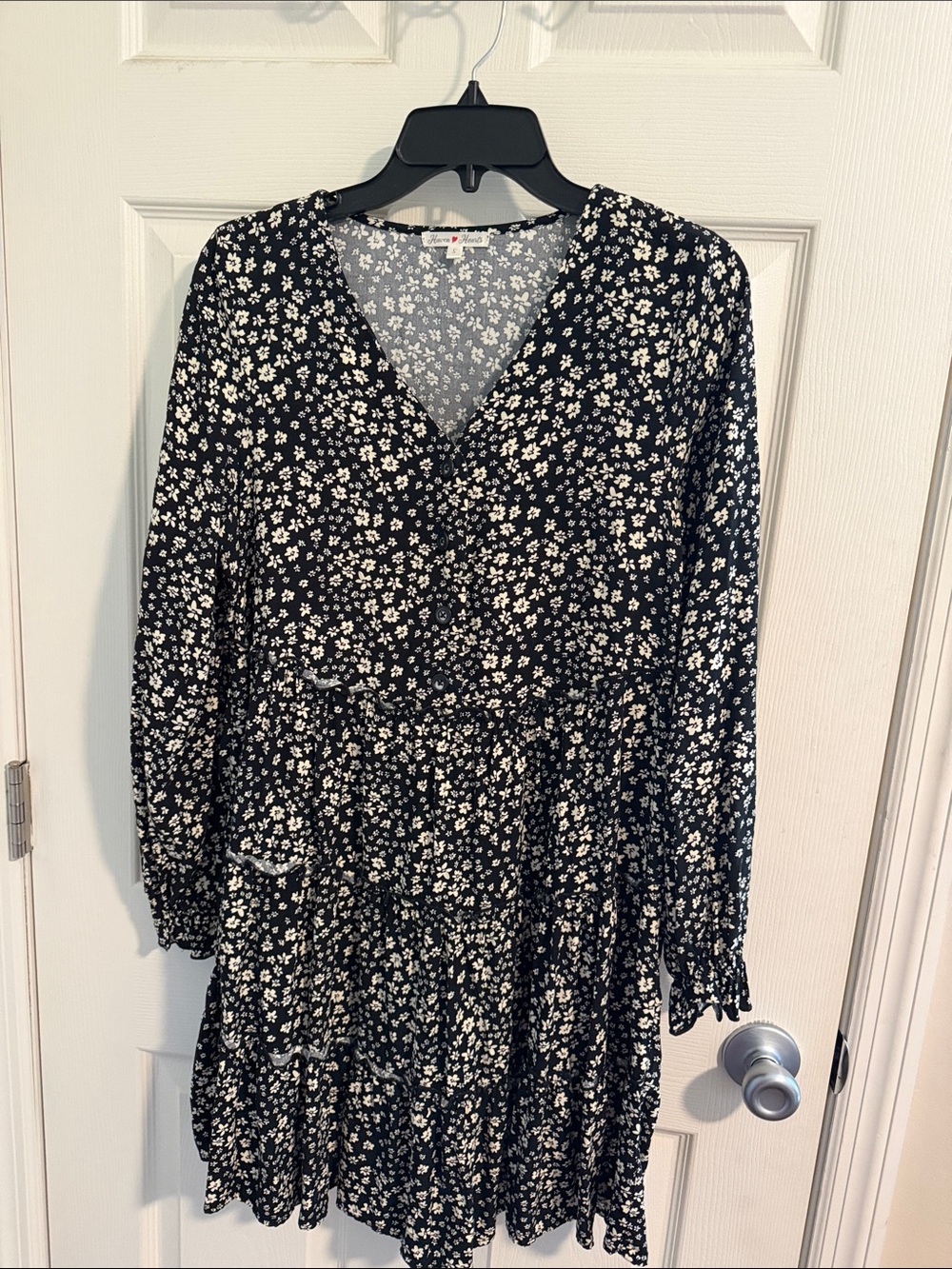 Women's Black Floral Long Sleeve Tiered Dress